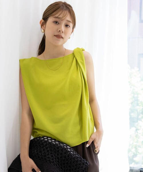 NOLLEY’S（ノーリーズ）の「ライトジョーゼットねじりブラウス（シャツ/ブラウス・レディース・ブラウン/イエロー・38）」の15枚目の写真