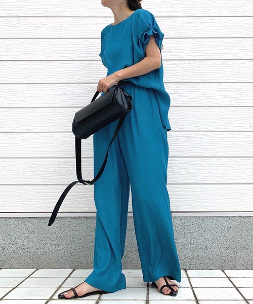 Q（キュー）の「ポリエステルコットン袖タックブラウス（シャツ/ブラウス・レディース・ブルー/ブラック・MEDIUM）」の16枚目の写真