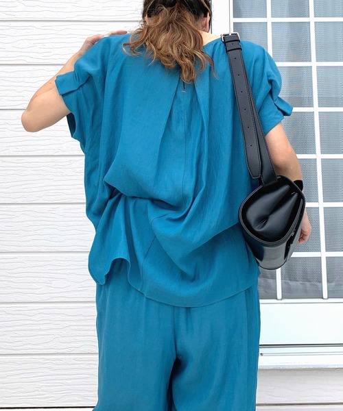 Q（キュー）の「ポリエステルコットン袖タックブラウス（シャツ/ブラウス・レディース・ブルー/ブラック・MEDIUM）」の11枚目の写真