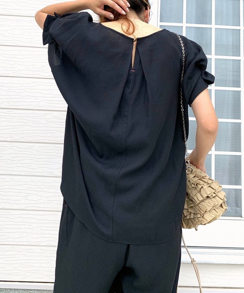 Q（キュー）の「ポリエステルコットン袖タックブラウス（シャツ/ブラウス・レディース・ブルー/ブラック・MEDIUM）」の7枚目の写真