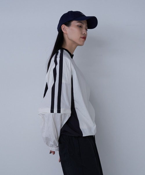 COLONY 2139（コロニートゥーワンスリーナイン）の「2WAYナイロンプルオーバー（Tシャツ/カットソー・メンズ・ブラック/ホワイト・MEDIUM/LARGE）」の4枚目の写真