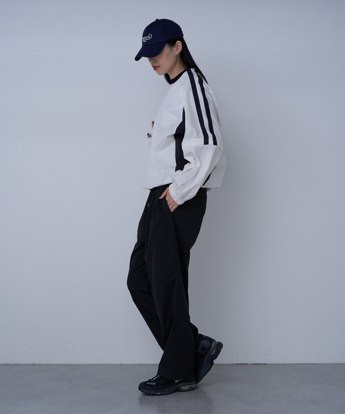 COLONY 2139（コロニートゥーワンスリーナイン）の「2WAYナイロンプルオーバー（Tシャツ/カットソー・メンズ・ブラック/ホワイト・MEDIUM/LARGE）」の10枚目の写真