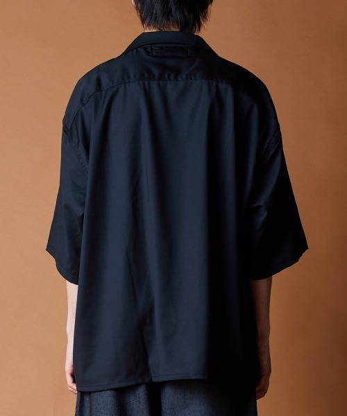 rehacer(レアセル)の「R. : Open Collar Box Shirt(シャツ/ブラウス・メンズ・ブラック/グリーン・LARGE/MEDIUM/X-LARGE)」の14枚目の写真
