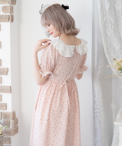 未使用に近い‼️インポート❤︎boohoo❤︎フラワーワンピース ブーケットフラワーワンピース（ワンピース）｜DearMyLoveRose