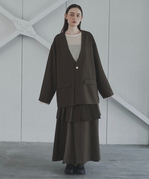 Utusiyo（ウツシヨ）の「blazer 共鳴（ノーカラージャケット・メンズ・ブラウン/ブラック・FREE）」の4枚目の写真