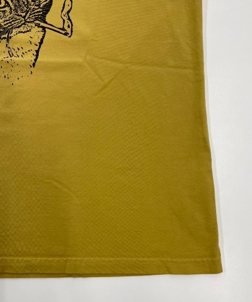 REMI RELIEF(レミレリーフ)の「REMI RELIEF(レミレリーフ) 別注製品染め 25/-天竺BIGサイズT(POISON)(Tシャツ/カットソー・メンズ・イエロー系その他/ブラック・XL/L/M)」の6枚目の写真