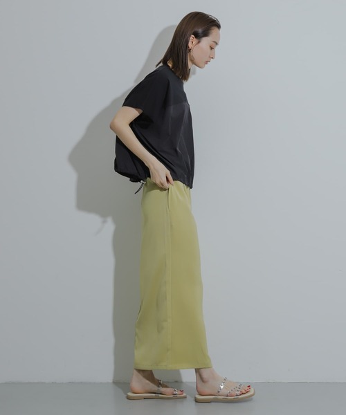 SENSE OF PLACE by URBAN RESEARCH（センスオブプレイスバイアーバンリサーチ）の「スソドロストキリカエカットトップ（Tシャツ/カットソー・レディース・カーキ/オフホワイト/ブラック・ONE）」の6枚目の写真