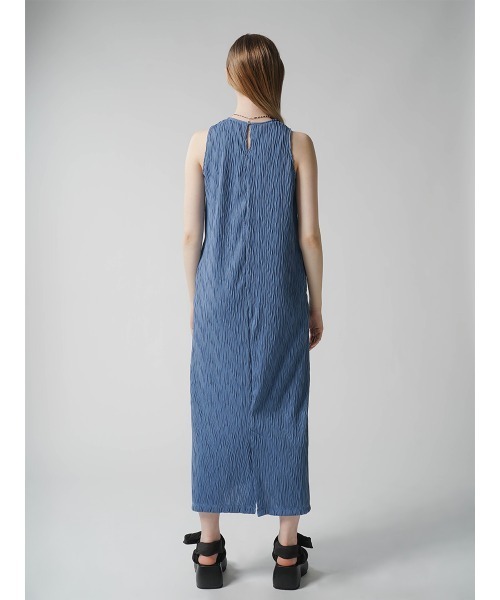 :ETHROF(イーサオブ)の「WAVE PLEATED ONEPIECE(ワンピース・レディース・ブルー/ブラック・FREE)」の9枚目の写真