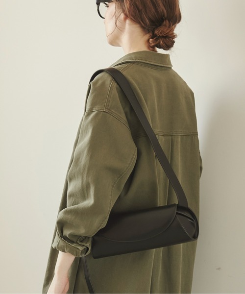 ANGIE（アンジー）の「ワイドショルダーフラップバッグ（ショルダーバッグ・レディース・ブラウン/ブラック・FREE）」の15枚目の写真