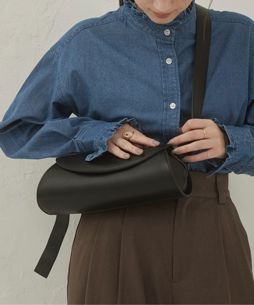 ANGIE（アンジー）の「ワイドショルダーフラップバッグ（ショルダーバッグ・レディース・ブラウン/ブラック・FREE）」の13枚目の写真