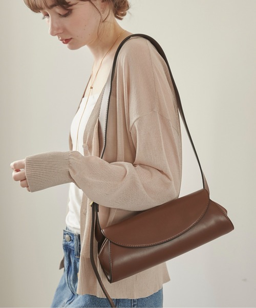 ANGIE（アンジー）の「ワイドショルダーフラップバッグ（ショルダーバッグ・レディース・ブラウン/ブラック・FREE）」の22枚目の写真