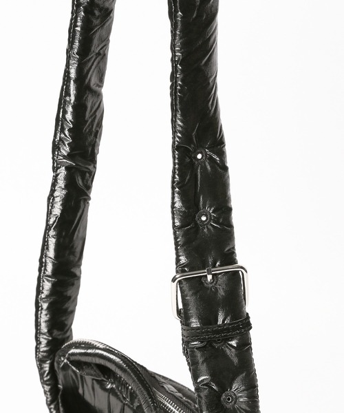 niko and...（ニコアンド）の「オリジナルハートパフショルダーバッグ（ショルダーバッグ・レディース・レッド/シルバー/ブラック・0）」の4枚目の写真