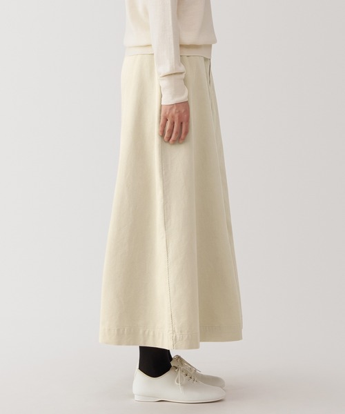 無印良品（ムジルシリョウヒン）の「婦人　木の実から作ったカポック混　コーデュロイフレアスカート（スカート・レディース・キャメル/アイボリー/ブラック・XL/L/M/S）」の5枚目の写真