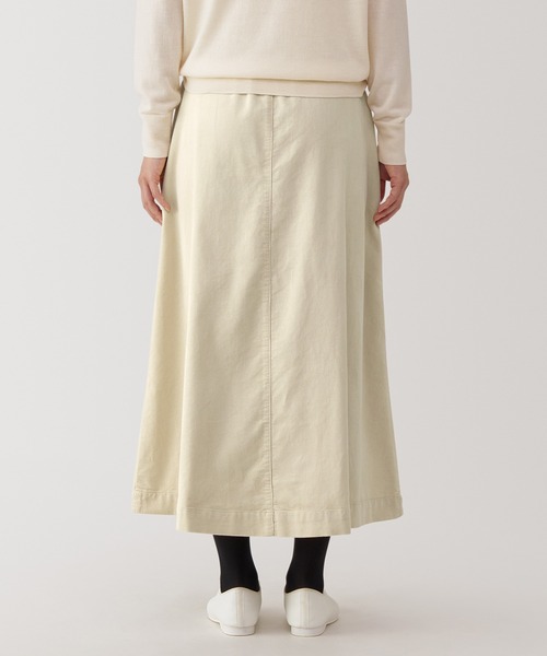 無印良品（ムジルシリョウヒン）の「婦人　木の実から作ったカポック混　コーデュロイフレアスカート（スカート・レディース・キャメル/アイボリー/ブラック・XL/L/M/S）」の6枚目の写真