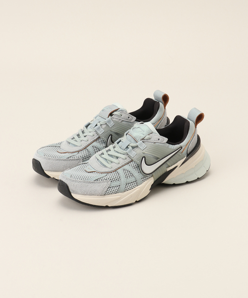 NIKE（ナイキ）の「【NIKE/ ナイキ】V2K Run(Grey)（スニーカー）」 - WEAR