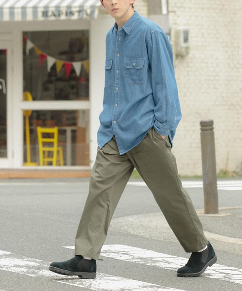 ITEMS URBANRESEARCH（アイテムズ アーバンリサーチ）の「ダブルポケット ウォッシュドデニムシャツ（シャツ/ブラウス・メンズ・ブルー/ブラック・LARGE/MEDIUM）」の6枚目の写真