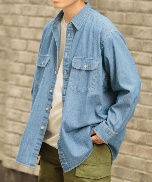 ITEMS URBANRESEARCH（アイテムズ アーバンリサーチ）の「ダブルポケット ウォッシュドデニムシャツ（シャツ/ブラウス・メンズ・ブルー/ブラック・LARGE/MEDIUM）」の8枚目の写真