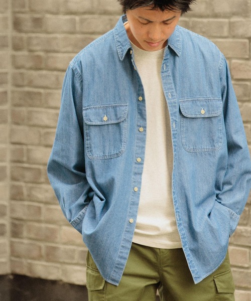 ITEMS URBANRESEARCH（アイテムズ アーバンリサーチ）の「ダブルポケット ウォッシュドデニムシャツ（シャツ/ブラウス・メンズ・ブルー/ブラック・LARGE/MEDIUM）」の9枚目の写真