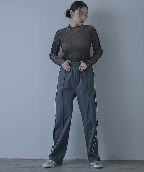 miette(ミエット)の「バイカラーリブプチハイネックニット(ニット/セーター・レディース・ブルー/グレー/ブラック・FREE)」の22枚目の写真