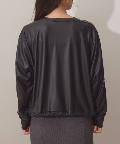 NERGY（ナージー）の「【イージーケア】Synthetic Leather クロップド丈プルオーバー（その他トップス・レディース・ブラック・FREE）」の16枚目の写真