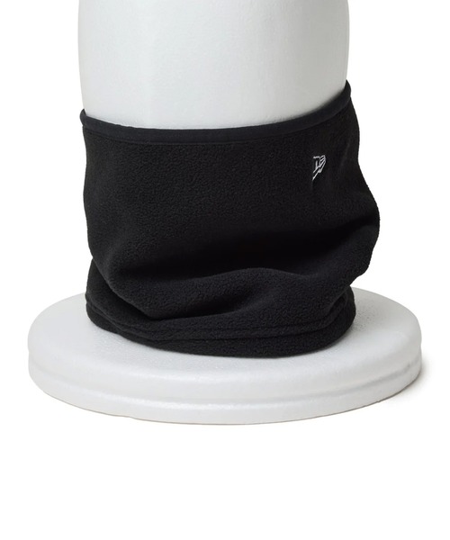 NEW ERA（ニューエラ）の「NEW ERA/ニューエラ キッズ ネックウォーマー Youth フリース ネックウォーマー ロング ブラック 14311549（ネックウォーマー/スヌード・キッズ・ブラック・YOUTH）」の4枚目の写真