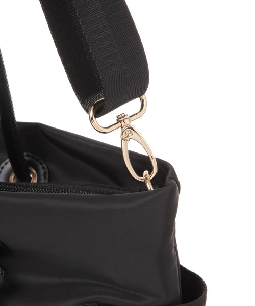 GLOBAL WORK（グローバルワーク）の「撥水軽量6ポケット2WAY/150037（トートバッグ・レディース・ブラック/アイボリー/ベージュ・ONE SIZE）」の22枚目の写真