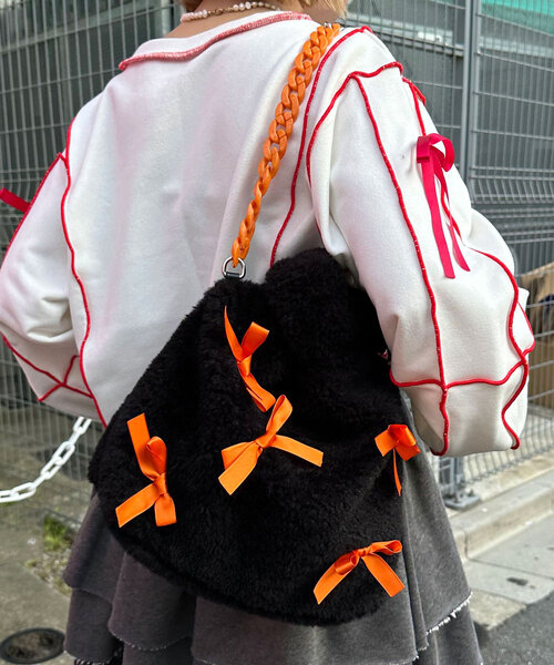 HELLO.SANFRANCISCO（ハローサンフランシスコ）の「【HELLO.SANFRANCISCO/ハローサンフランシスコ】リボンファーバッグ（トートバッグ・レディース・ブラック/オレンジ/ブルー・FREE）」の7枚目の写真