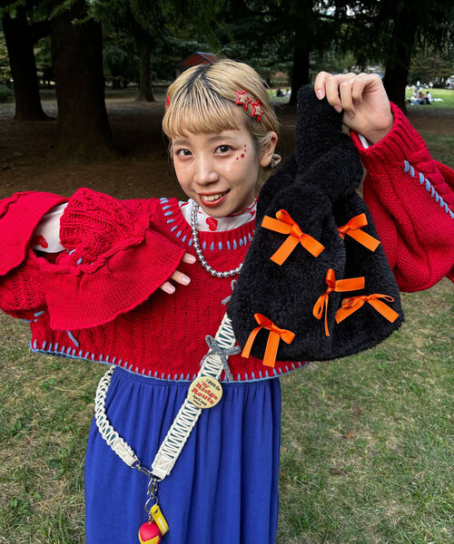 HELLO.SANFRANCISCO（ハローサンフランシスコ）の「【HELLO.SANFRANCISCO/ハローサンフランシスコ】リボンファーバッグ（トートバッグ・レディース・ブラック/オレンジ/ブルー・FREE）」の10枚目の写真