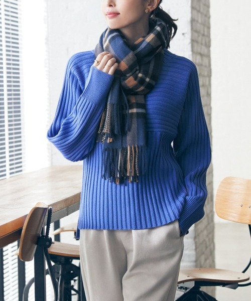 ikka(イッカ)の「7Gワイドリブ切り替えプルオーバー(ニット/セーター・レディース・ネイビー/ベージュ/ブルー/レッド/グリーン・S/M/L)」の4枚目の写真