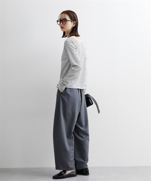 nissen(ニッセン)の「前後2WAY袖くしゅくしゅヘンリーネックTシャツ(Tシャツ/カットソー・レディース・ベージュ系/ブラック/オフホワイト・M/L)」の10枚目の写真