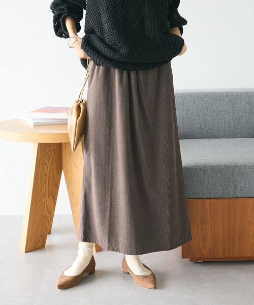 CRAFT STANDARD BOUTIQUE（クラフトスタンダードブティック）の「カットコーデュロイタイトスカート（スカート・レディース・グレイッシュベージュ/ブラック/チャコールグレー/オレンジ/モカ・L/M）」の7枚目の写真