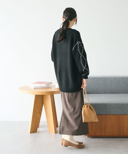 CRAFT STANDARD BOUTIQUE（クラフトスタンダードブティック）の「カットコーデュロイタイトスカート（スカート・レディース・グレイッシュベージュ/ブラック/チャコールグレー/オレンジ/モカ・L/M）」の13枚目の写真