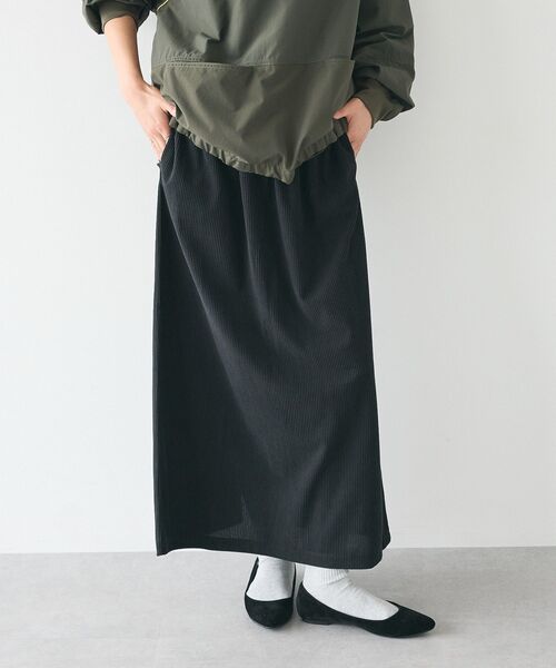 CRAFT STANDARD BOUTIQUE（クラフトスタンダードブティック）の「カットコーデュロイタイトスカート（スカート・レディース・グレイッシュベージュ/ブラック/チャコールグレー/オレンジ/モカ・L/M）」の22枚目の写真