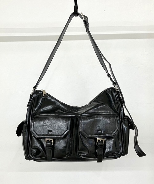 non-hedge（ノンヘッジ）の「フラップポケットショルダーバッグ（ショルダーバッグ・レディース・ブラック/シルバー/レッド・FREE）」の11枚目の写真