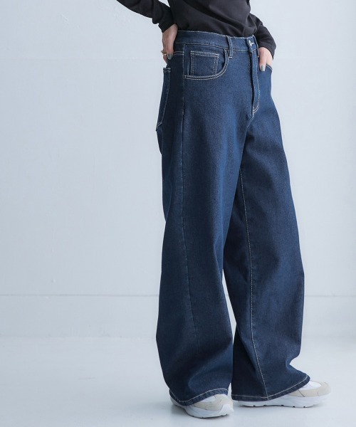 Soiunique（スワユニーク）の「あったか裏シャギー超ワイドパンツ［Soiunique］（その他パンツ・レディース・ブルー/ワンウォッシュ・LL/M/L）」の2枚目の写真