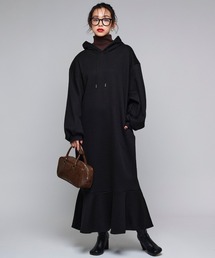 Narcissus（ナルシス）の「フードマーメイドワンピース/スウェットワンピース（ワンピース）」