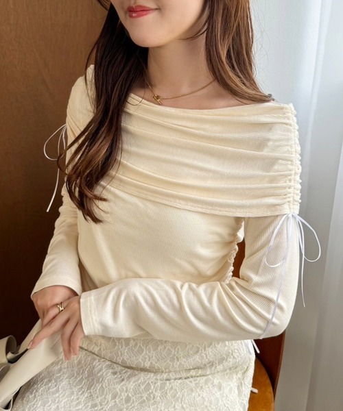 one after another NICE CLAUP(ワンアフターアナザーナイスクラップ)の「ドロストリボンオフショルトップス(Tシャツ/カットソー・レディース・モカ/ピンク/アイボリー・FREE)」の1枚目の写真