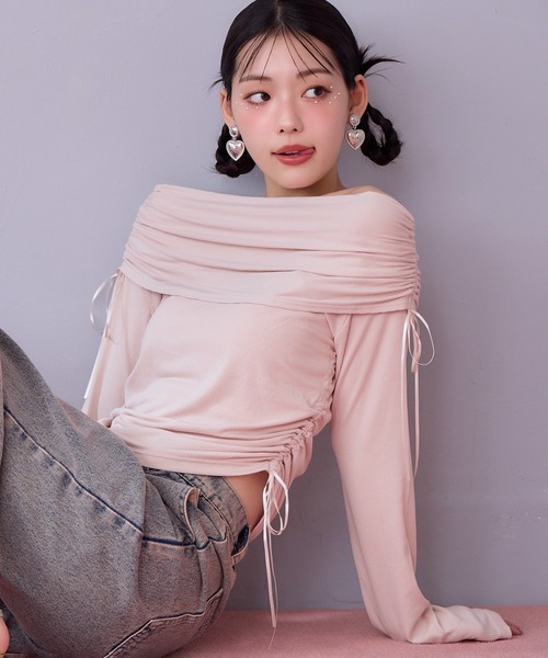 one after another NICE CLAUP(ワンアフターアナザーナイスクラップ)の「ドロストリボンオフショルトップス(Tシャツ/カットソー・レディース・モカ/ピンク/アイボリー・FREE)」の6枚目の写真