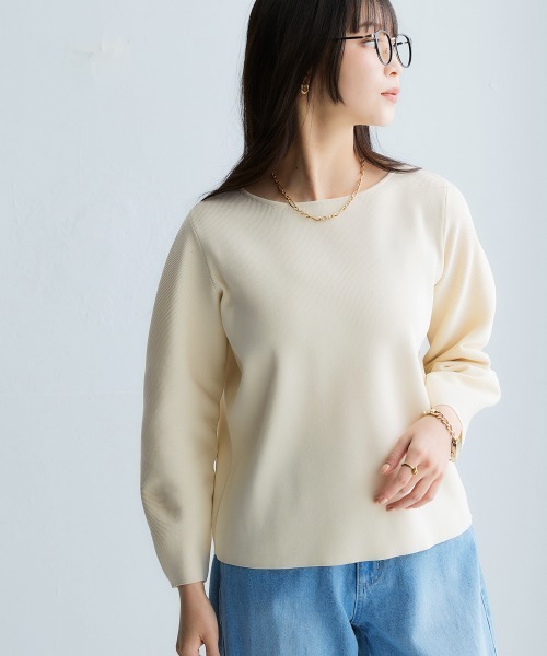 nissen(ニッセン)の「ふっくらかるいフォルムニットボートネッククロップド丈七分袖トップス(ハンガー干し可能)<大きいサイズ有>(ニット/セーター・レディース・グレイッシュブルー/ブラック/モカ/ベージュ系・3L/LL/L/M/S)」の3枚目の写真