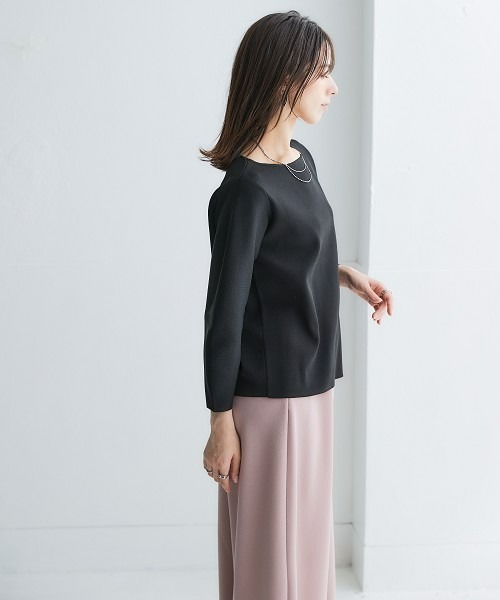 nissen(ニッセン)の「ふっくらかるいフォルムニットボートネッククロップド丈七分袖トップス(ハンガー干し可能)<大きいサイズ有>(ニット/セーター・レディース・グレイッシュブルー/ブラック/モカ/ベージュ系・3L/LL/L/M/S)」の17枚目の写真