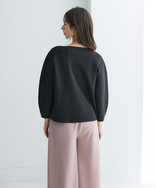 nissen(ニッセン)の「ふっくらかるいフォルムニットボートネッククロップド丈七分袖トップス(ハンガー干し可能)<大きいサイズ有>(ニット/セーター・レディース・グレイッシュブルー/ブラック/モカ/ベージュ系・3L/LL/L/M/S)」の18枚目の写真