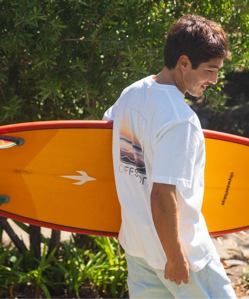 OFFSHORE（オフショア）の「【コラボ企画】PHOTO OFFSHORE LOGO TEE/フォト オフショアロゴティ（Tシャツ/カットソー・メンズ・ブラック/オレンジ/ブルー・L/XL/M/S）」の6枚目の写真