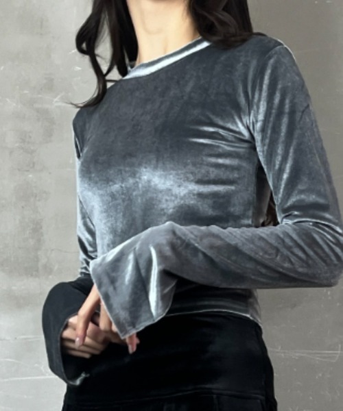 tolene(トレネ)の「ベロア デザインスリーブ タイト クロップド丈カットソー(Tシャツ/カットソー・レディース・ブラック/グレー・FREE)」の12枚目の写真