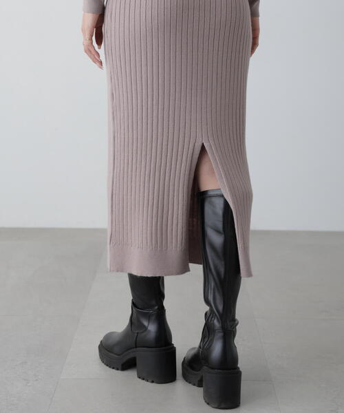 FREE'S MART（フリーズマート）の「ボートネックニットワンピース（ワンピース・レディース・ホワイト/ベージュ/グレー/ブラック・SMALL/MEDIUM）」の9枚目の写真