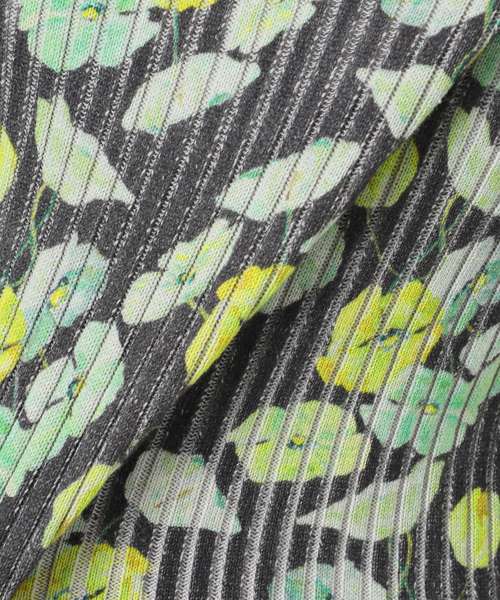 JOURNAL STANDARD（ジャーナルスタンダード）の「【TOLIGHT×JOURNALSTANDARD】 フラワーリブニット（ニット/セーター・レディース・イエロー/チャコールグレー・FREE）」の5枚目の写真