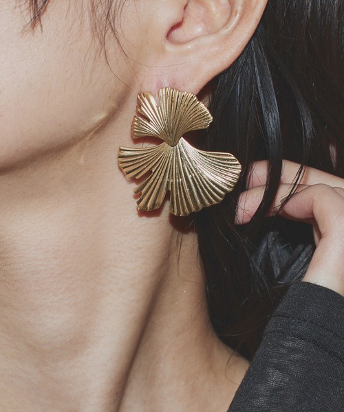 hellam（へラム）の「メタルシェルピアス（ピアス（両耳用）・レディース・シルバー/ゴールド・FREE）」の7枚目の写真