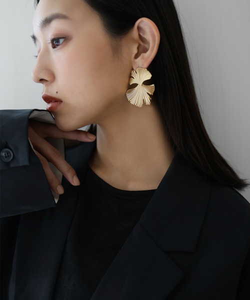 hellam（へラム）の「メタルシェルピアス（ピアス（両耳用）・レディース・シルバー/ゴールド・FREE）」の11枚目の写真