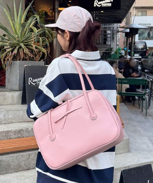 FOREVER 21（フォーエバー トゥエンティーワン）の「【2025SS】リボンビッグボストン（ボストンバッグ・レディース・ブラック/ブラウン/ピンク・FREE）」の19枚目の写真