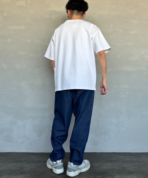 UNIVERSAL OVERALL（ユニバーサルオーバーオール）の「[UNIVERSAL OVERALL/ユニバーサルオーバーオール] 別注 ポンチカバーオールTシャツ（Tシャツ/カットソー・レディース・グレー/ホワイト/ブラック/チャコール・S/M/L）」の15枚目の写真