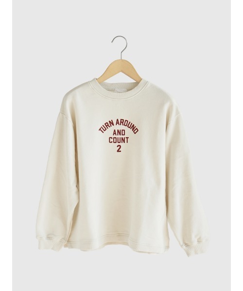 FIKA.(フィーカ)の「Slit hem logo sweatshirt(Tシャツ/カットソー・レディース・ライトグレー/ライトイエロー・FREE)」の5枚目の写真